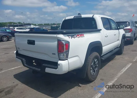 2022 Toyota Tacoma Trd Off Road из США, поврежденный, VIN 3TMCZ5AN0NM490583